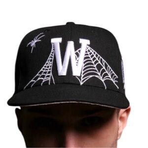 NWT DarcSport Iron Web Limited Edition Fitted Hat 7 1/8